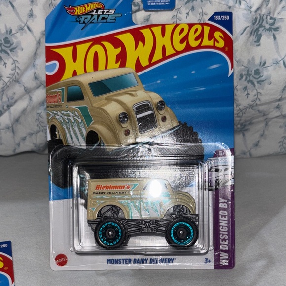 Hot Wheels Monster Dairy Delivery Toy Car - Beige and Blue - Picture 1 of 1